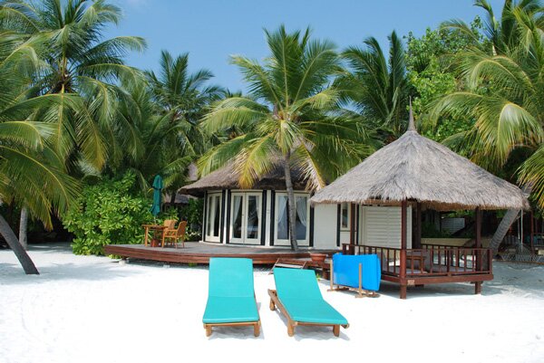 BANYAN TREE MALDIVES MADIVARU HOTEL