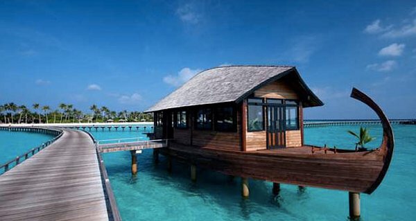 HILTON MALDIVES IRU FUSHI RESORT & SPA HOTEL