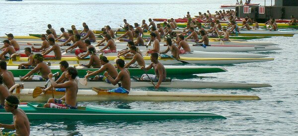 Наближава годишното състезание с лодки във Френска Полинезия 