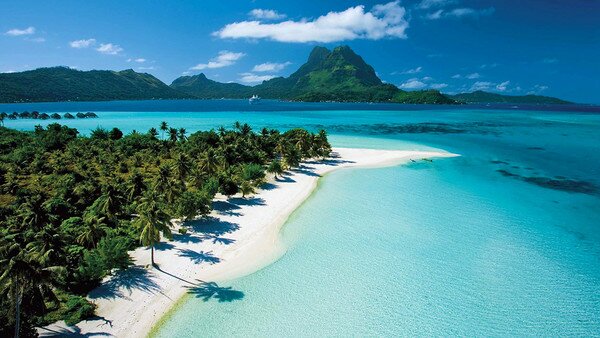 Наближава годишното състезание с лодки във Френска Полинезия 