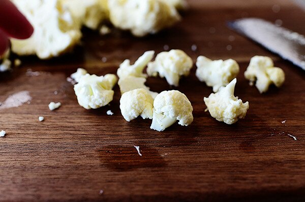 Пикантен карфиол за обяд или вечеря - стъпка по стъпка в снимки