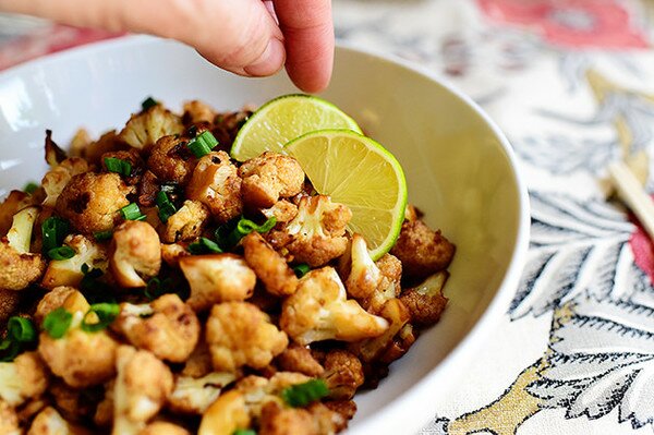 Пикантен карфиол за обяд или вечеря - стъпка по стъпка в снимки