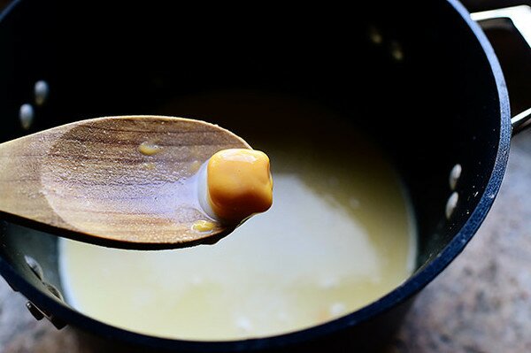 Паста с грах и бекон - стъпка по стъпка в снимки
